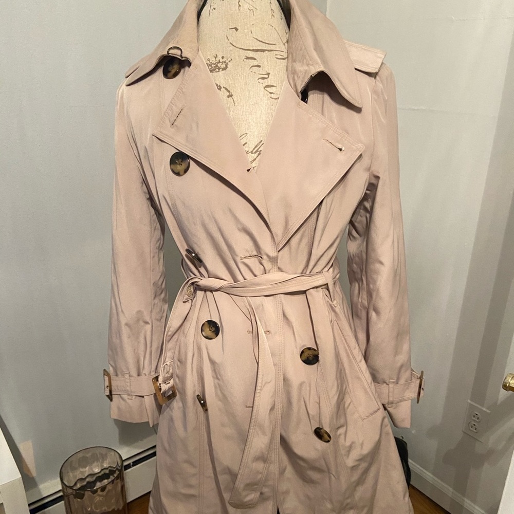 London fog trench w removable liner- barely worn